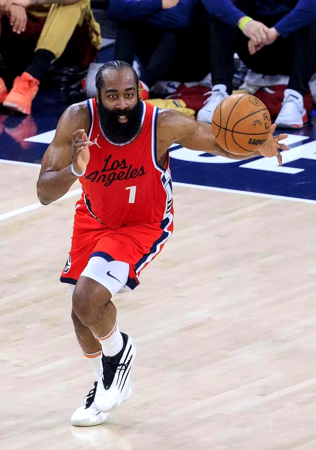 爱游戏平台官网 -美国洛杉矶抗议原因